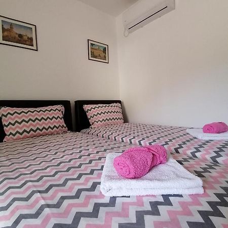 Apartamento Prenociste Vojkic Sombor Exterior foto