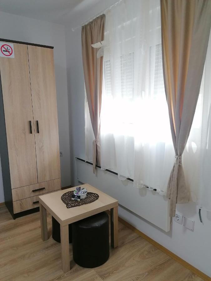 Apartamento Prenociste Vojkic Sombor Exterior foto